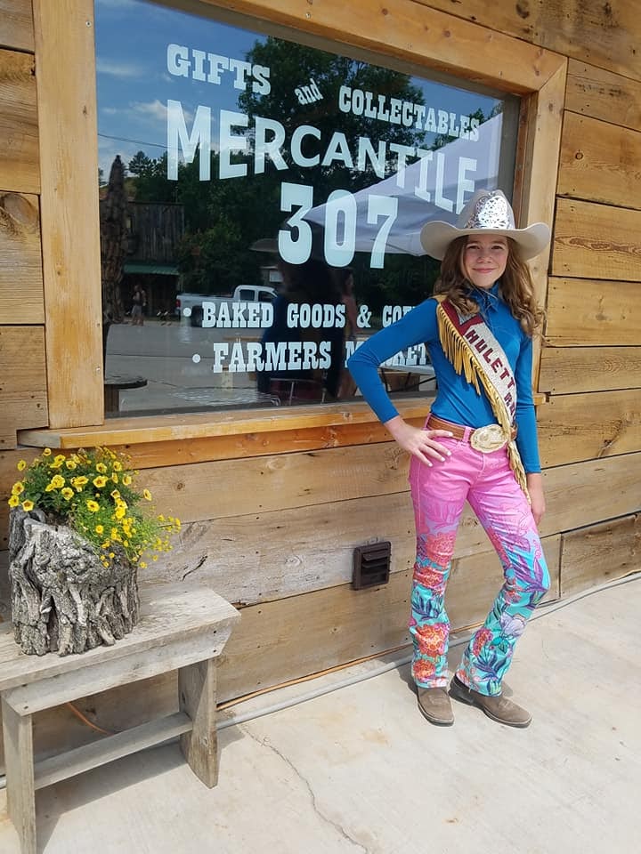 Mercantile 307 in Hulett, WY